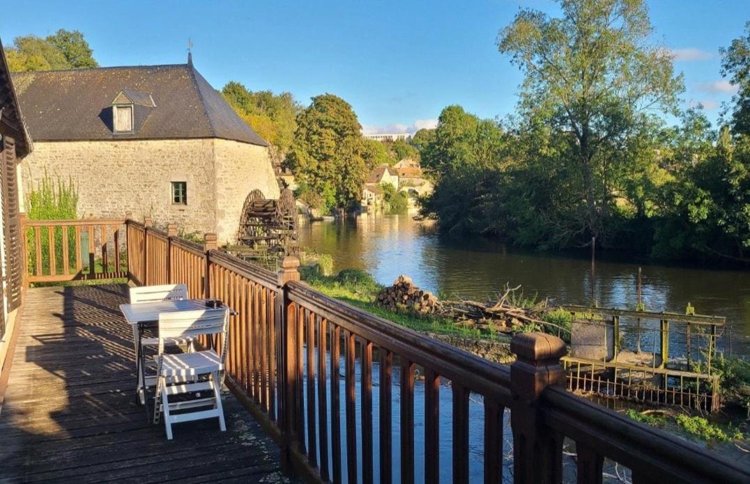 Вілла Maison Avec Jardin En Bord De Riviere Fresnay-sur-Sarthe Екстер'єр фото