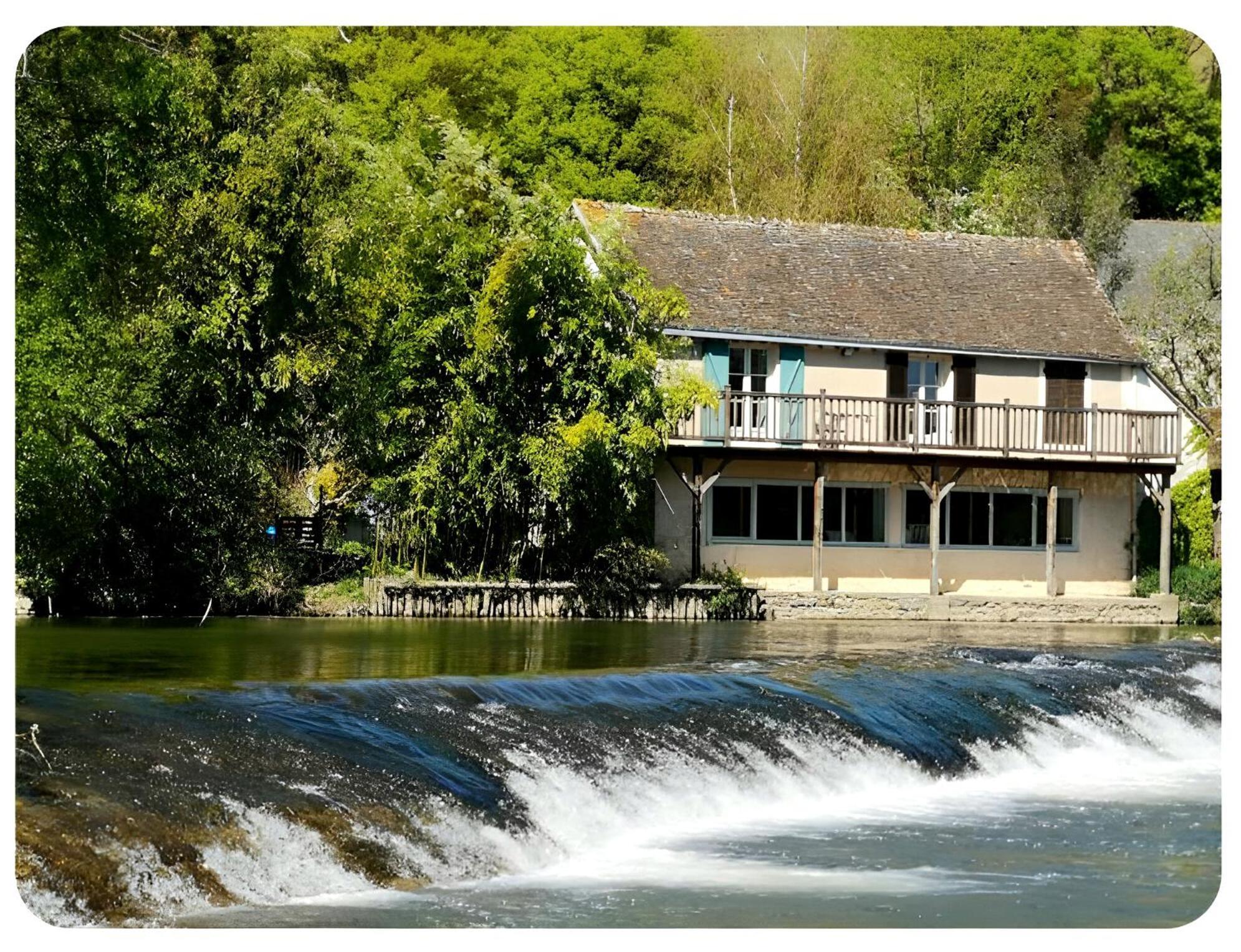 Вілла Maison Avec Jardin En Bord De Riviere Fresnay-sur-Sarthe Екстер'єр фото